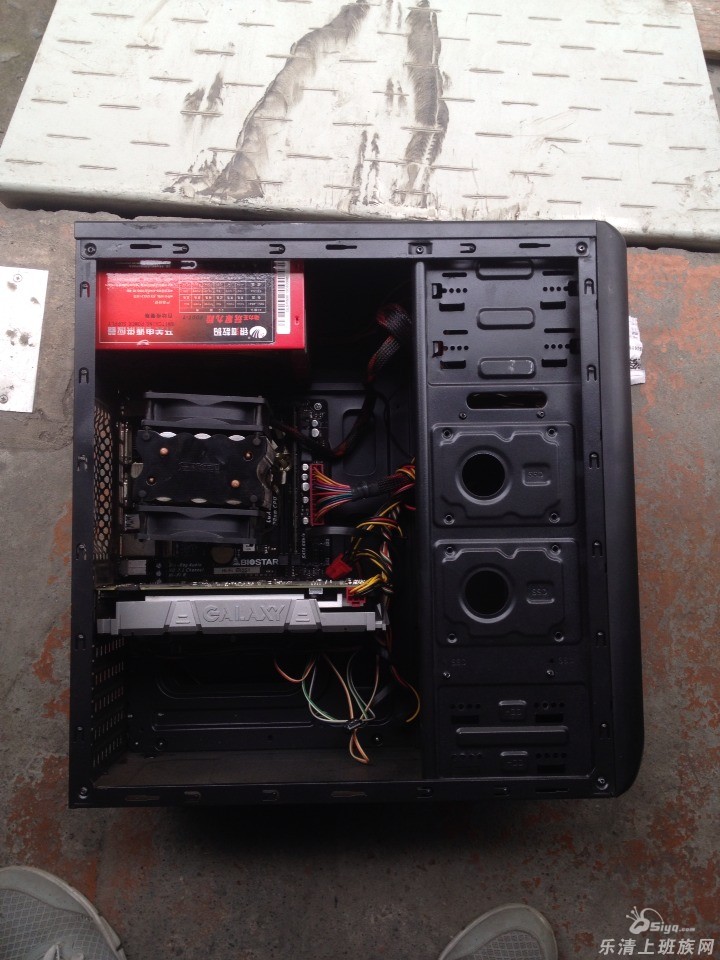 aoc27寸显示器坏了值多少钱-aoc27寸电脑屏幕