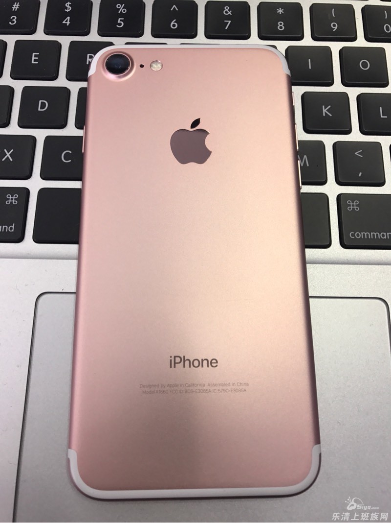 二手苹果7\/32G粉 价格:3980元