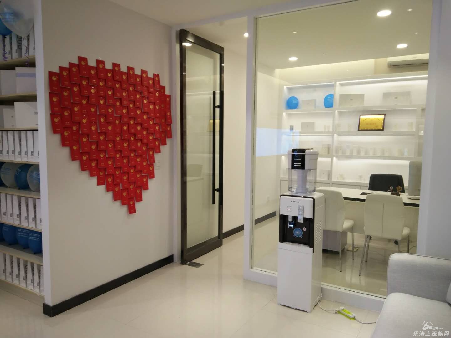 长痘痘,柳市去哪里治疗痘痘-乐清去哪里治疗痘痘