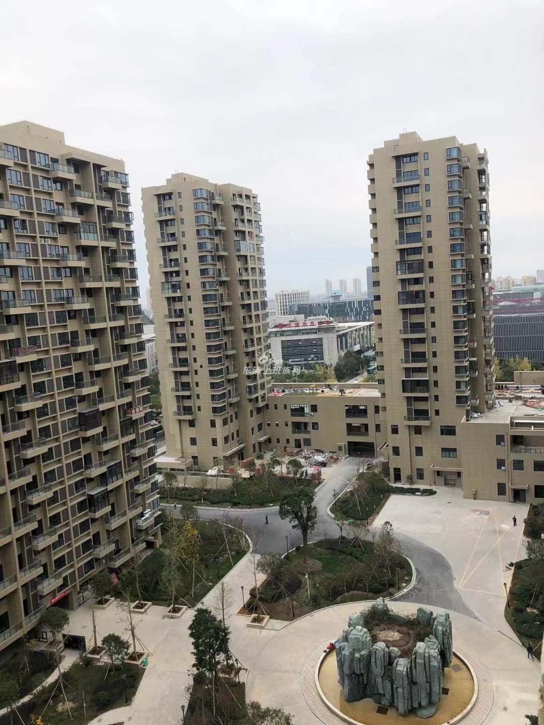 特价 出售:美好家园房东急卖!高层,160平 10000一平.直签税省