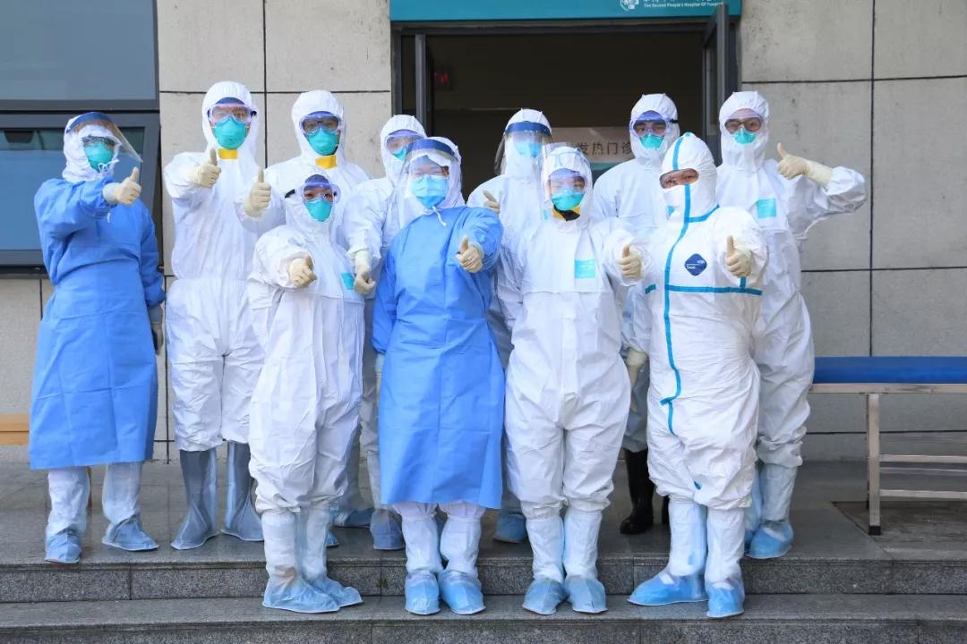 虹桥镇致敬新型冠状病毒肺炎疫情乐清二医医护人员