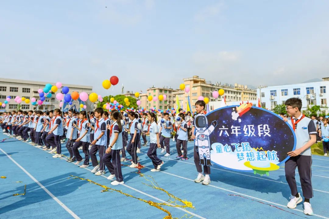 d4b2cf868833652c59fdf19456d08abb.jpg