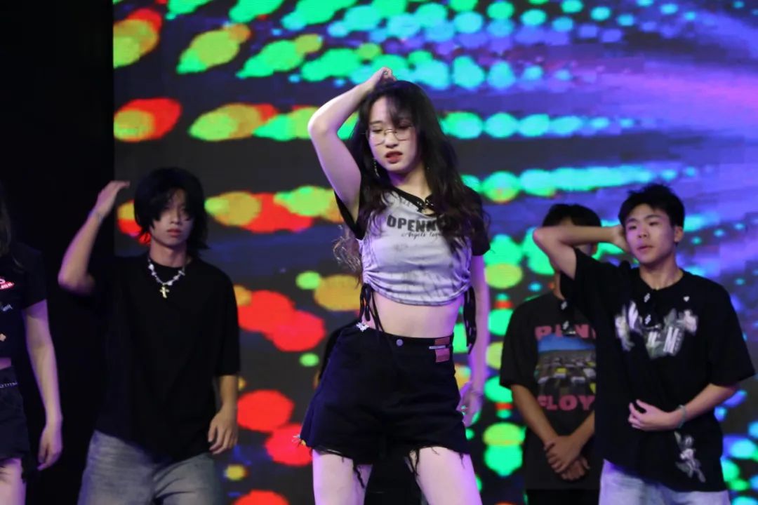 d293dccdbe7a533de3130db7b2fdb075.jpg
