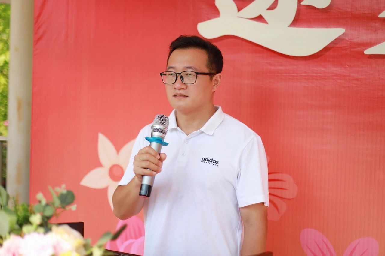 d9a04123ce3d107f9438b785225d68be.jpg