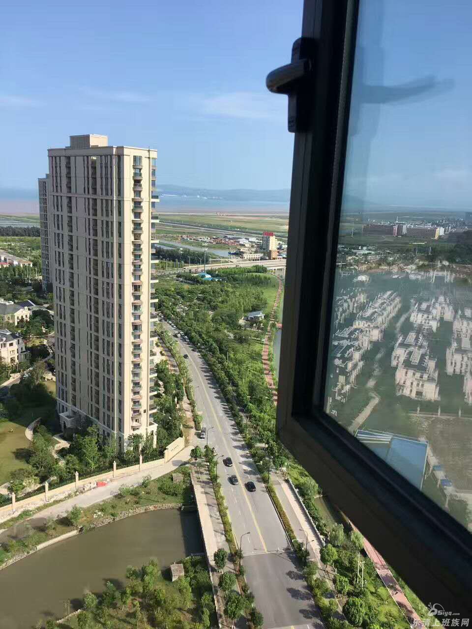 出售悦荣府89平只要155万,通风好采光好南北通透 湿地公园乐清湾一览