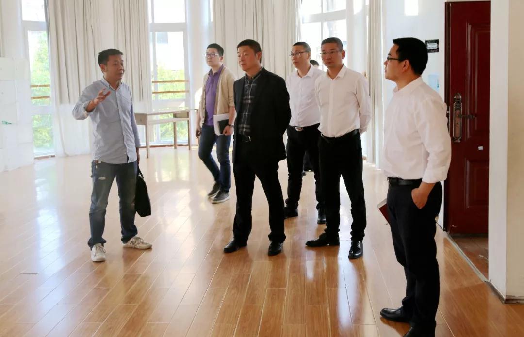 市委常委,宣传部长范晓东调研虹桥镇文化礼堂和新时代