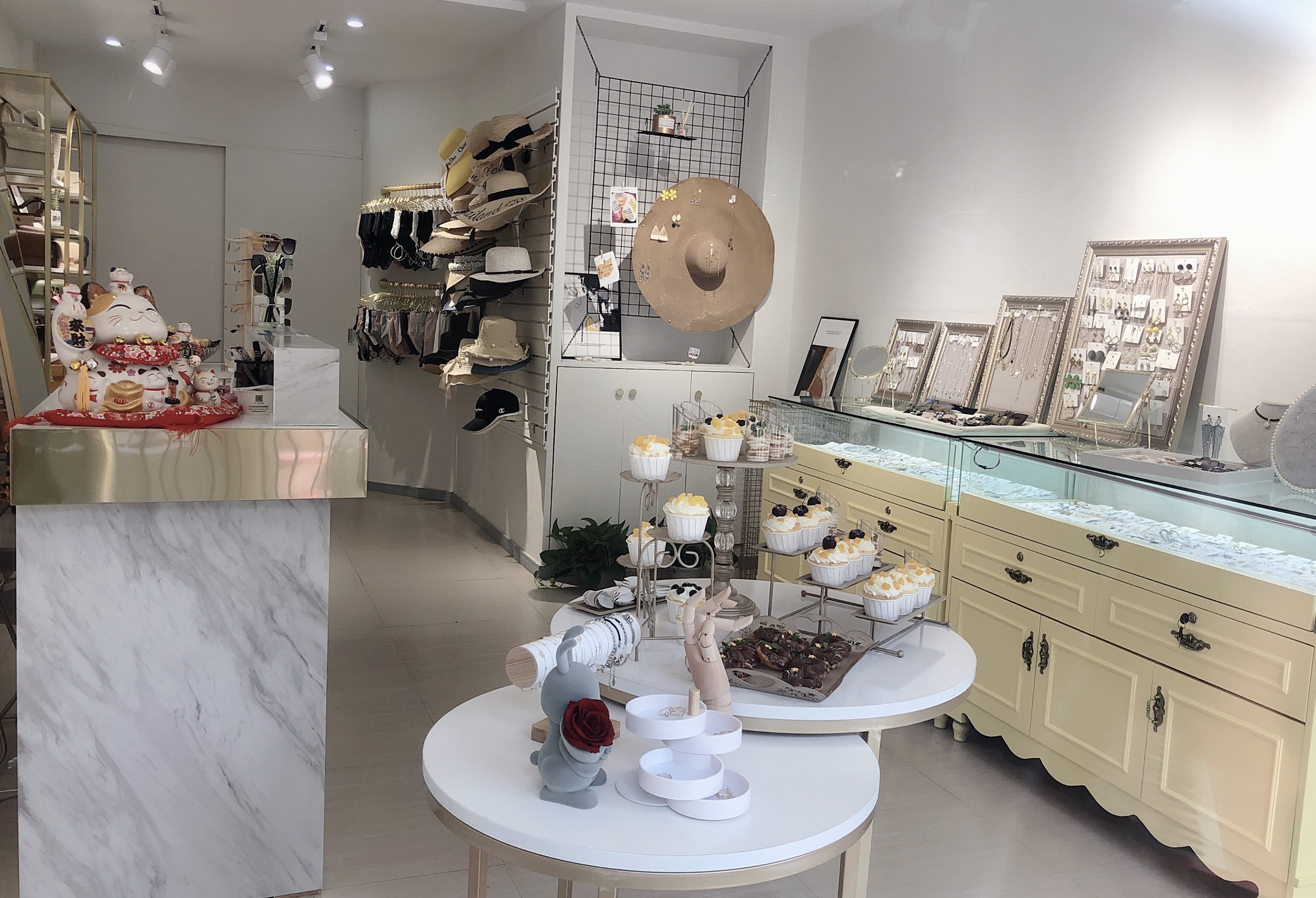 转让清远一区饰品店