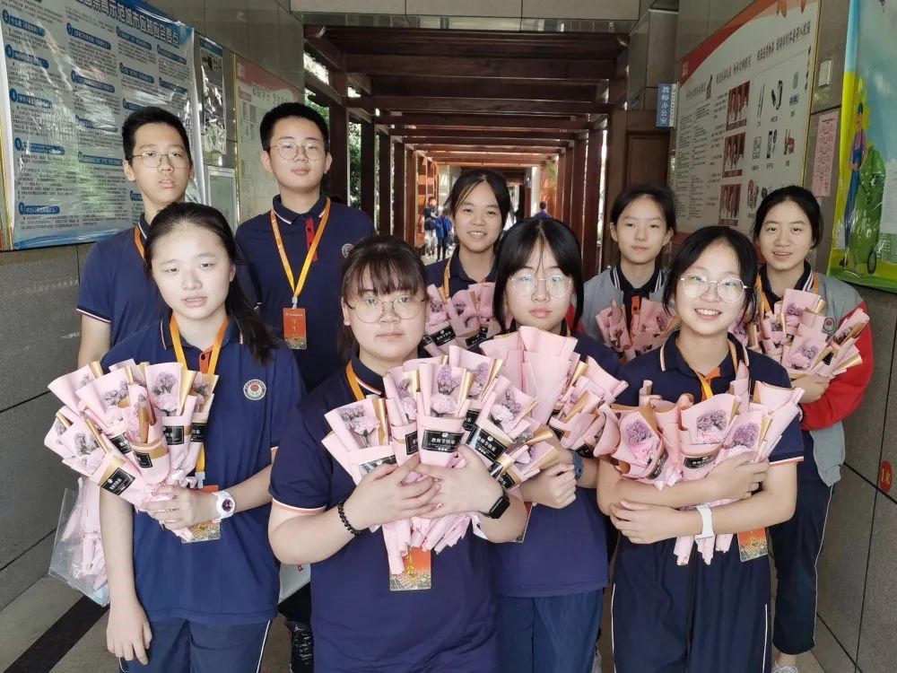 不忘教育初心,方得育人始终——乐清市知临寄宿学校教师节表彰大会