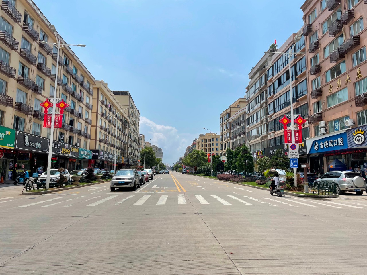 扮靓家园迎国庆丨翁垟街道凝心聚力打好文明城市创建攻坚战